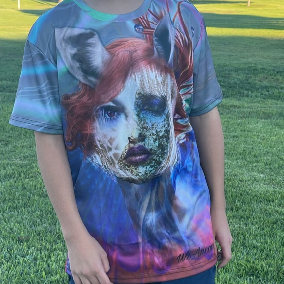 3D futurist modern graphics Shirt size M, Giraffe human face hip hop fas… - Picture 3 of 8